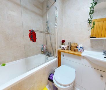 Studio to rent - Photo 6