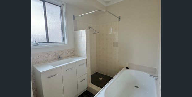 FAMILY HOME - Photo 1