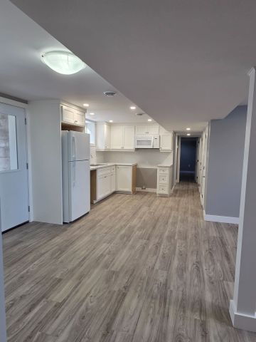 For Lease - 398 Kingsway Street Unit# Unit 2, Kincardine, Ontario - Photo 4