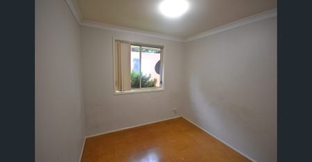 Spacious & Convenient Family Home - Photo 2