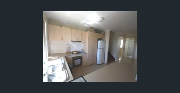 Spacious Family home close to schools - Photo 1