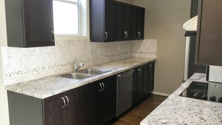 2 Bed Condo For Rent In Glenora: Pet Negotiable | Undgr. Parking. - Photo 4