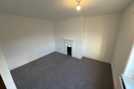 Holmsey Green - Photo 3