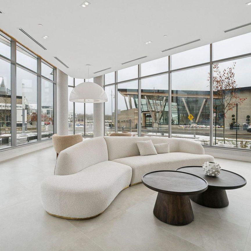 For Lease - 333 Sunseeker Avenue Unit# 621, Innisfil, Ontario - Photo 1