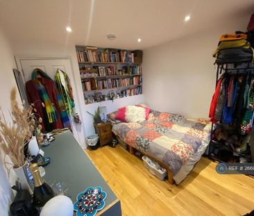 4 bedroom terraced house to rent - Photo 6