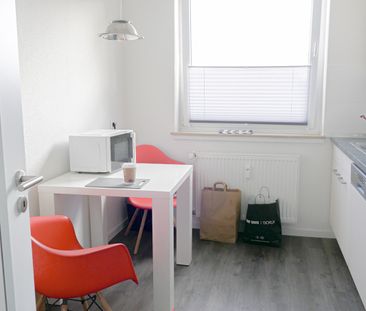 Gotenstraße : 2 Zimmer Wohnung mit Balkon, der Besichtigungstermin ... - Foto 1