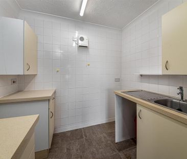 1 bedroom apartment to rent - Photo 6