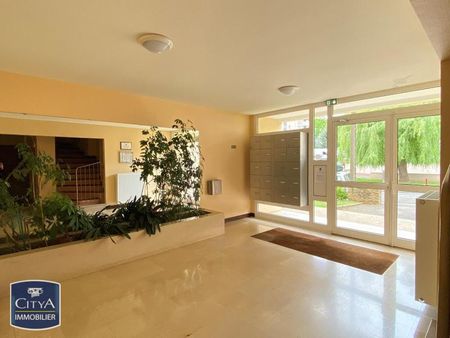 Location Appartement 1 pièce 28m² LE MANS 72000 - Photo 2