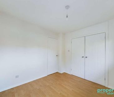 Berwick Place, East Kilbride, South Lanarkshire, G74 - Photo 3