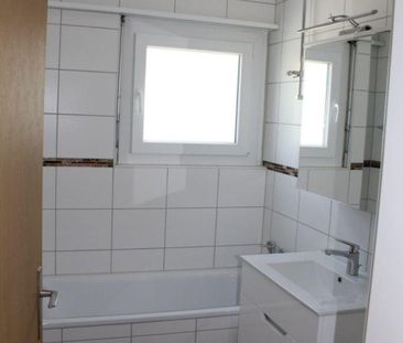 Rent a 2 ½ rooms apartment in Langenthal - Photo 4