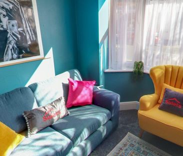 Queens Road (4 bed) - Photo 3