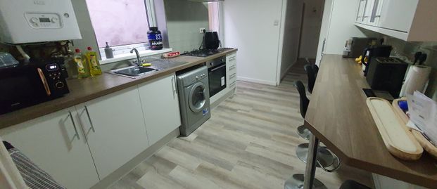 8 Letty Street, Cathays, Cardiff, CF24 4EJ - Photo 1