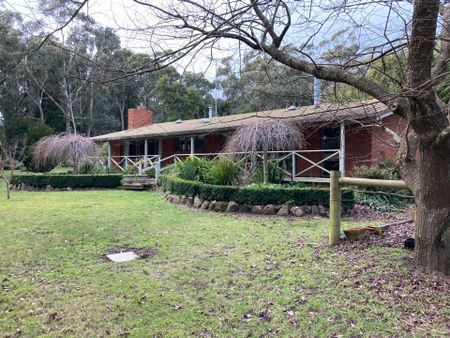 33 Lowry Drive, Woodend - Photo 4