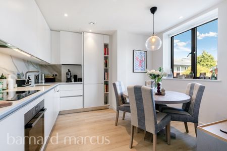 Voss Court, London - Photo 3