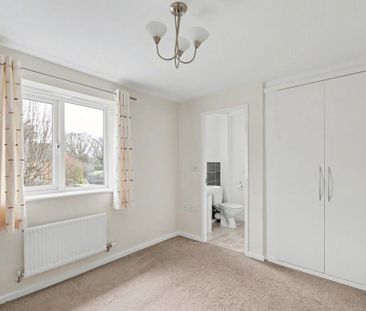 3 bedroom terraced house to rent - Photo 2