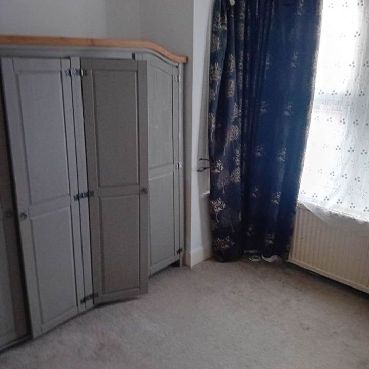 Room in a Shared House, Hampton Road, IG1 - Photo 1