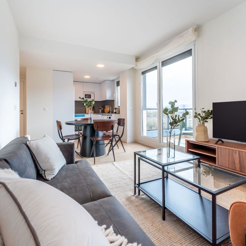 Piso de alquiler en Calle Islas Caimán, 3, El Olivar - Photo 1