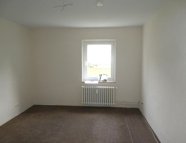 3 Zimmer Erdgeschoss mit Balkon in Alstadtnähe! - Foto 1