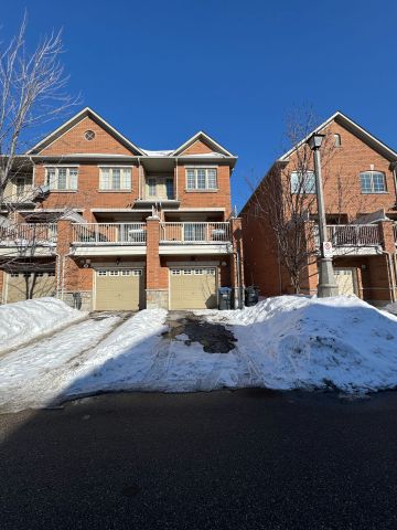 For Lease - 31 Peach Drive, Brampton, Ontario - Photo 3