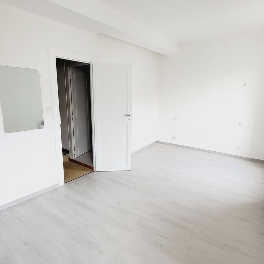 Location maison 4 pièces, 58.85m², Preixan - Photo 1