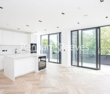 2 Bedroom flat to rent in Cluny Mews, Kensington, SW5 - Photo 1