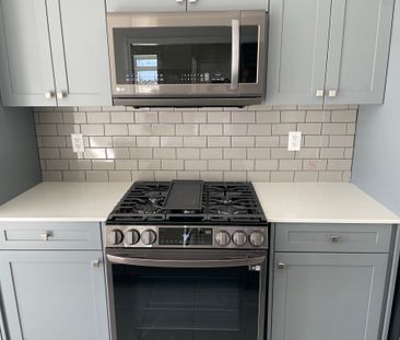 For Lease - 32 Purple Sage Drive, Brampton, Ontario - Photo 6