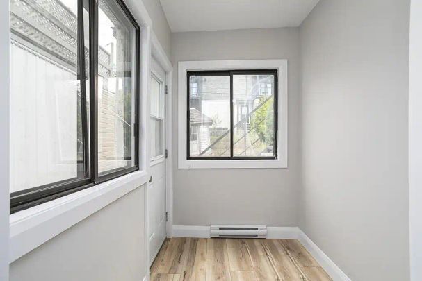 99 A Saint-Hyacinthe — 99 Saint-Hyacinthe - Photo 1