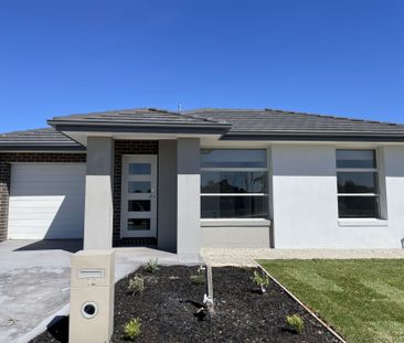 32 Chilula Street, Huntly - Photo 1