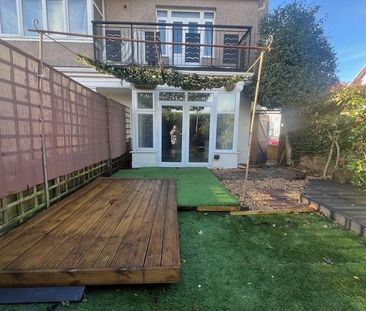 Studio to rent - Photo 6