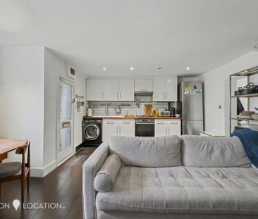 2 bedroom ground floor flat to rent - Photo 2