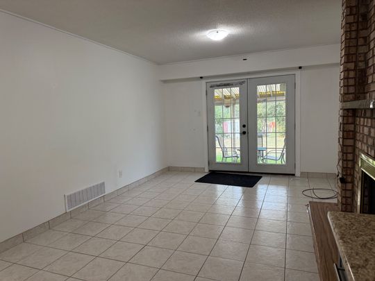 For Lease - 7655 Wildfern Drive Unit# BSMT, Mississauga, Ontario - Photo 1