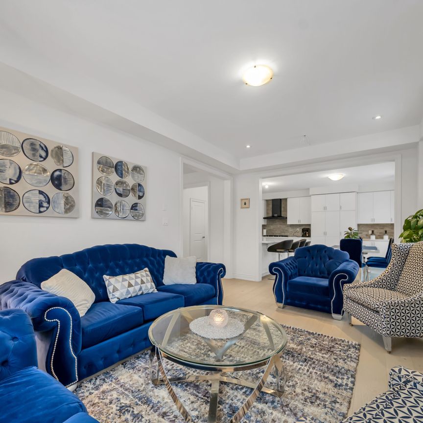 For Lease - 171 Great Falls Boulevard, Hamilton, Ontario - Photo 1