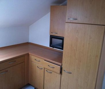 Zentrale ca. 86m² DG-Wohnung 3ZKBB (Balkon) Nähe Jahrhunderthalle - Photo 2