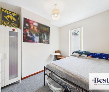 5 Victoria Street, BT388AQ, Carrickfergus - Photo 6