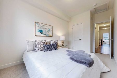 For Lease - 83 Boiton Street, Richmond Hill, Ontario - Photo 3