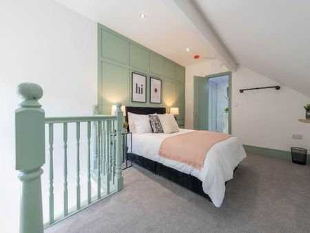 1 bedroom in a house share to rent - Photo 2