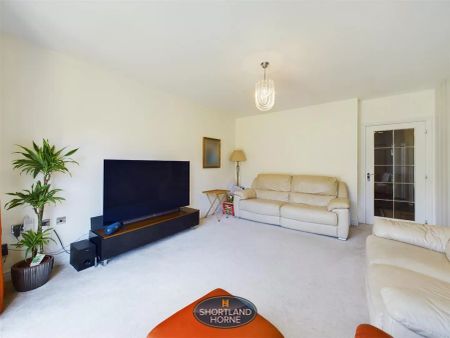 Bellerose Close, Bannerbrook Park, Coventry - Photo 5