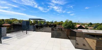 Monthly Rental! 2 Bedroom Penthouse! Skyline+Kahlenberg View! Amazing Roof Top Terrace and Garage! - Photo 2