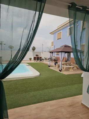 Alquiler de casa o chalet independiente en Calle Mar del Norte - Photo 1