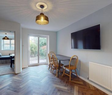 4 bedroom house to rent - Photo 2