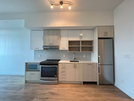 For Lease - 150 Fairview Mall Drive Unit# 1706, Toronto, Ontario - Photo 4