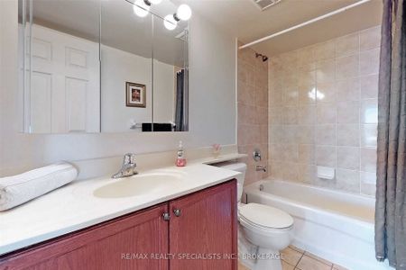 For Lease - 4889 Kimbermount Avenue Unit# 308, Mississauga, Ontario - Photo 4