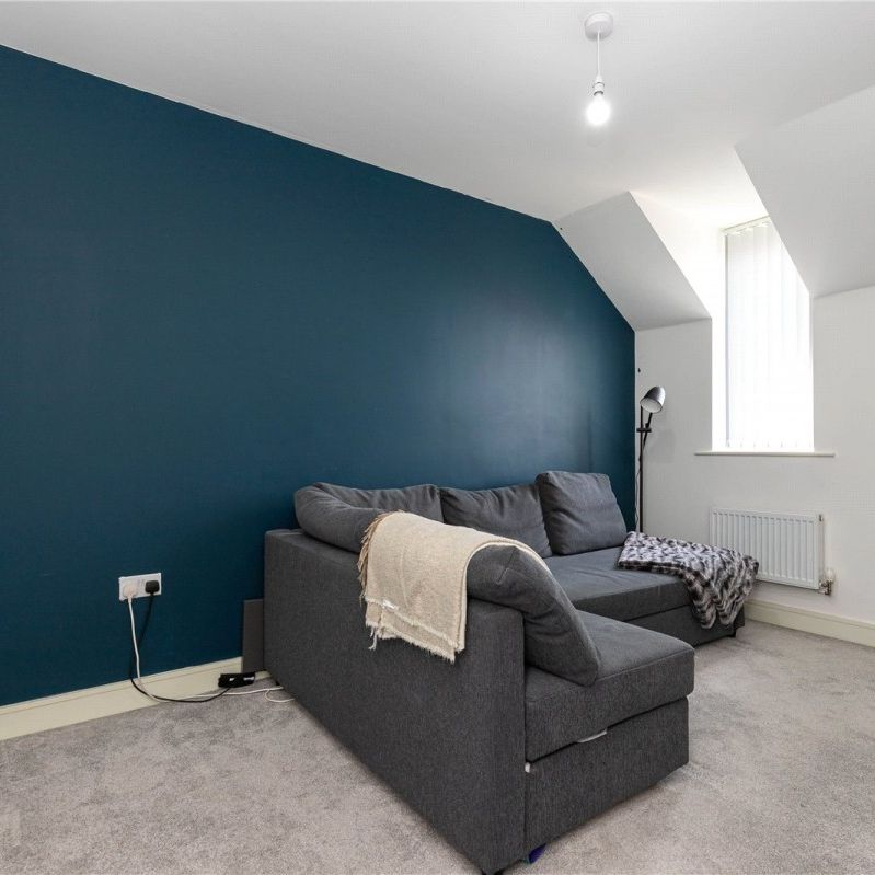 Guardsman Tony Downes Way, Droylsden, Manchester, Greater Manchester, M43 - Photo 1