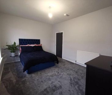 Rooms 3 & 4, 26 Thorndyke Street, Belfast, BT5 4QB - Photo 3