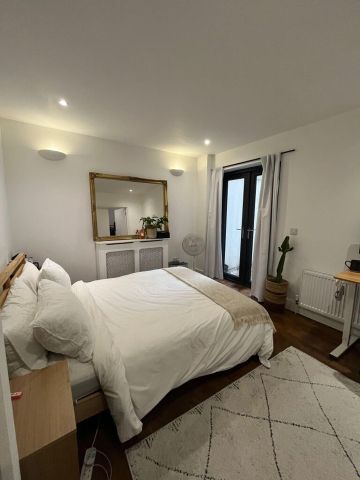 1 Bed Flat, Graham Road, E8 - Photo 2