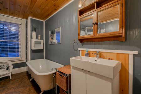 For Lease - 12 Lansdowne Street, Huntsville, Ontario - Photo 5