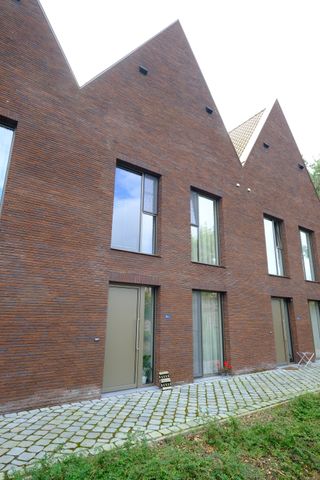 Woonhuis met 3 slaapkamers in het gezellige Oud-Rekem - Photo 5