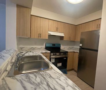 For Lease - 3650 Kingston Road Unit# 712, Toronto, Ontario - Photo 5