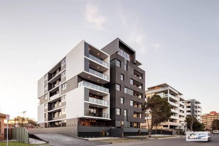 SOUTHBANK APARTMENTS - 14 Beatson Street WOLLONGONG - Photo 2