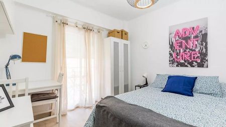 Carrer Lleons, Valencia, Valencian Community 46022 - Photo 3